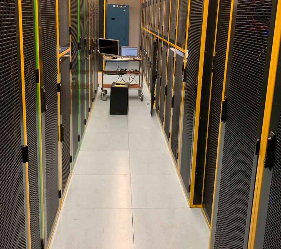 SHOUTcast server streaming radio paneel for online stations